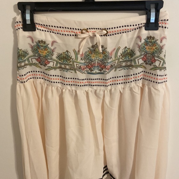 Boutique hi low skirt cream w black stripes small Nwot - Picture 3 of 16